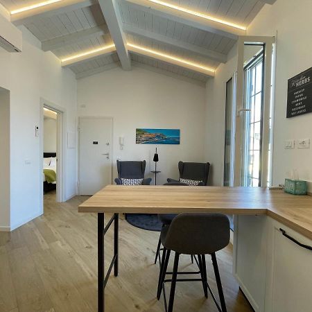 Sun Luxury Apartment In Centro Storico Киавари Екстериор снимка