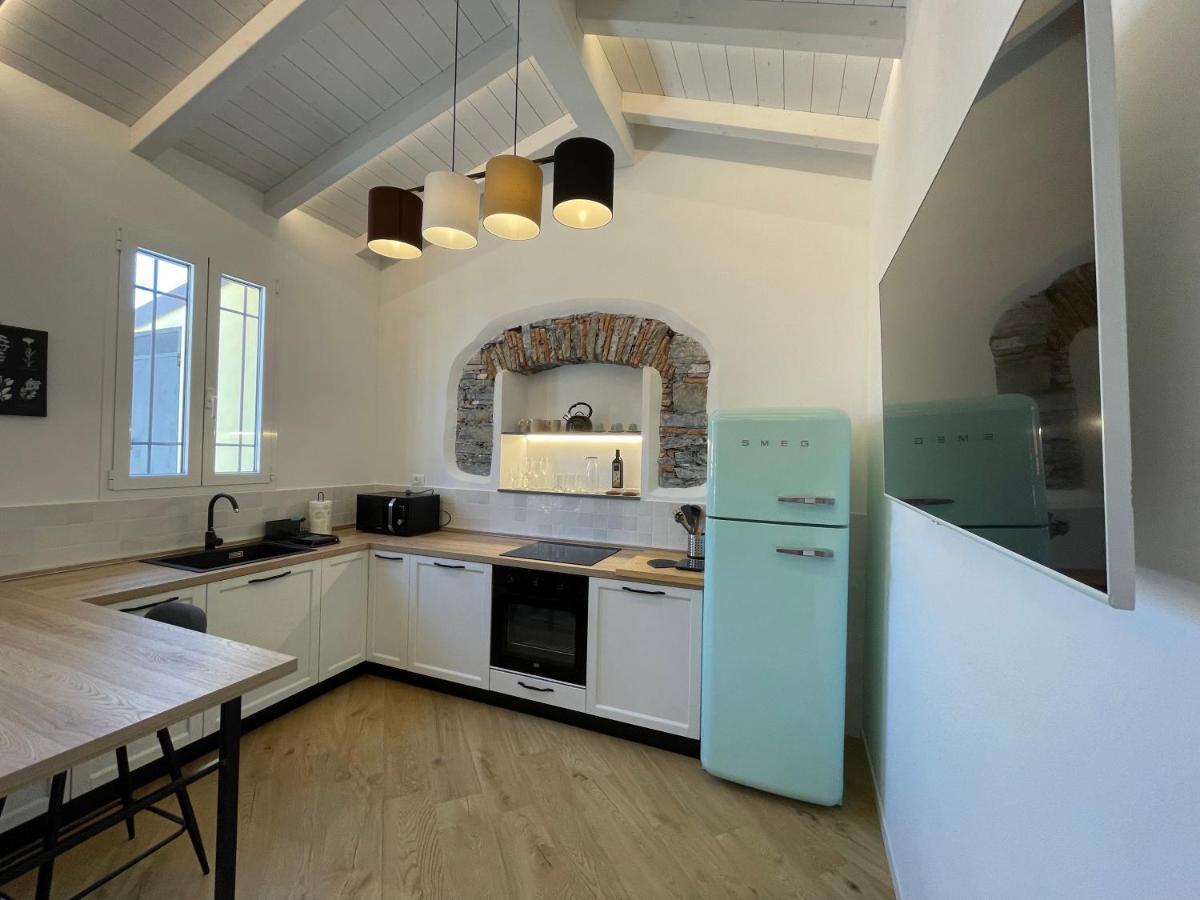 Sun Luxury Apartment In Centro Storico Киавари Екстериор снимка