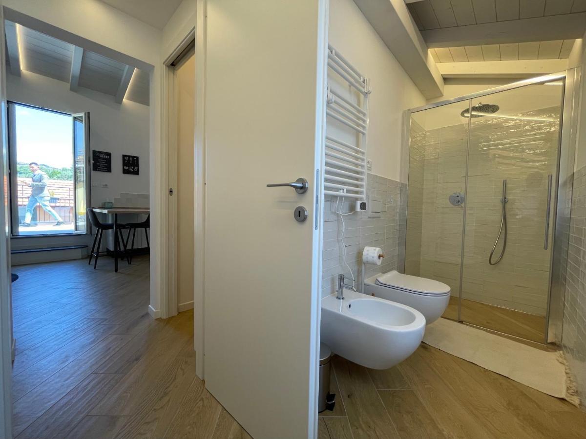 Sun Luxury Apartment In Centro Storico Киавари Екстериор снимка