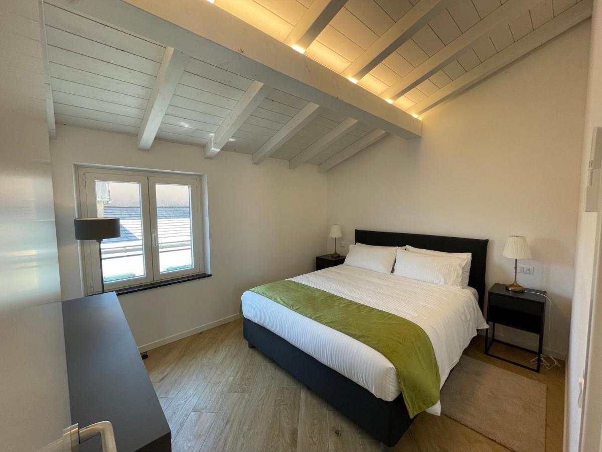 Sun Luxury Apartment In Centro Storico Киавари Екстериор снимка
