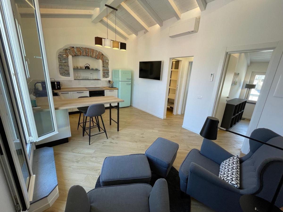 Sun Luxury Apartment In Centro Storico Киавари Екстериор снимка