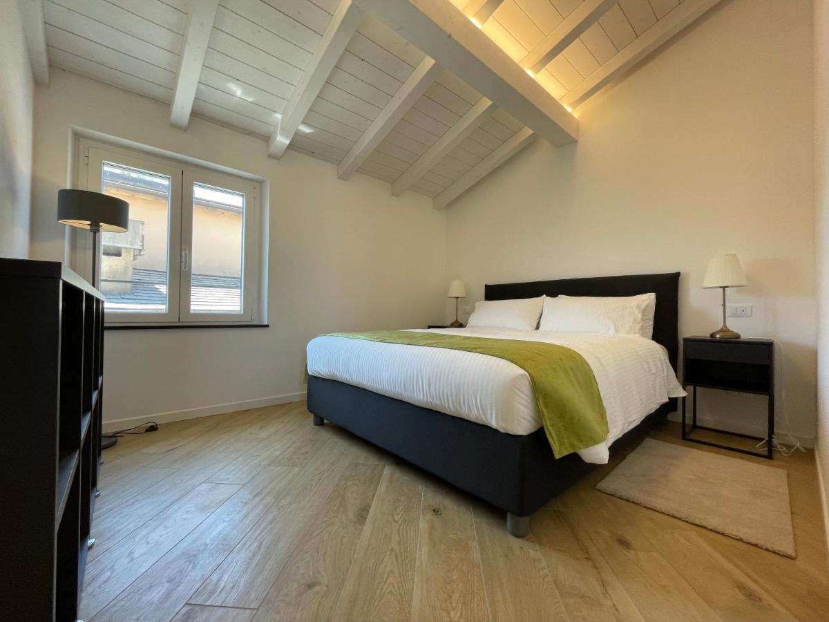 Sun Luxury Apartment In Centro Storico Киавари Екстериор снимка